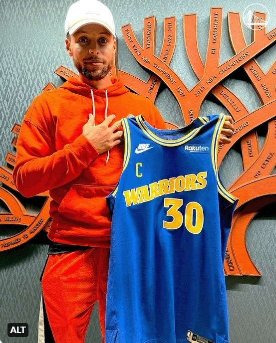 Objavljeni dresovi za novu sezonu Los Angeles Lakersa i Golden State Warriorsa